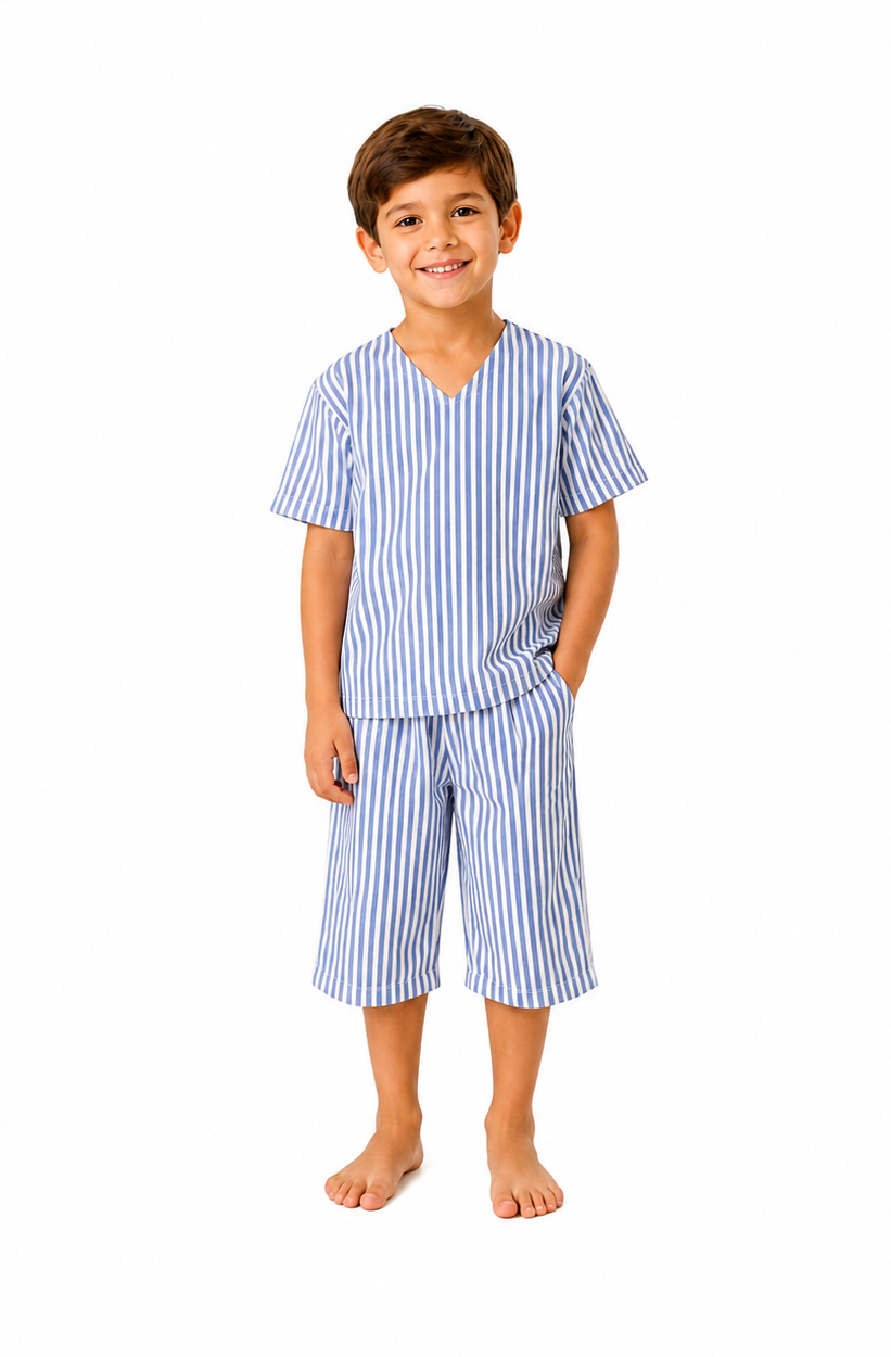 PIJAMA HOSPITALAR INFANTIL EM PERCAL AZUL LISTRAS – CONFORTO E PRATICIDADE PARA OS PEQUENOS